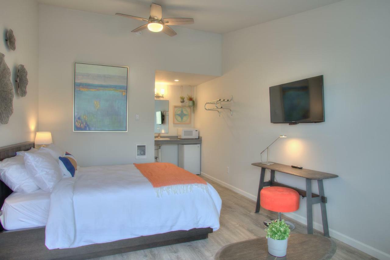 Ocean Shores Resort (Adults Only) Esterno foto