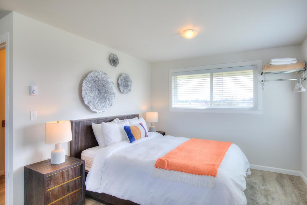 Ocean Shores Resort (Adults Only) Esterno foto