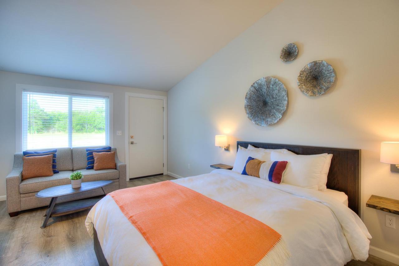 Ocean Shores Resort (Adults Only) Esterno foto